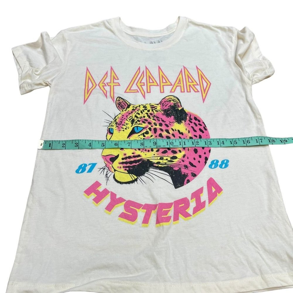 Goodie Two Sleeves Unisex Cream Def Leppard 87 88 Hysteria Rock T-Shirt Tee S - Picture 5 of 9
